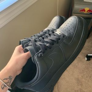 Black Air Force Ones Low Top